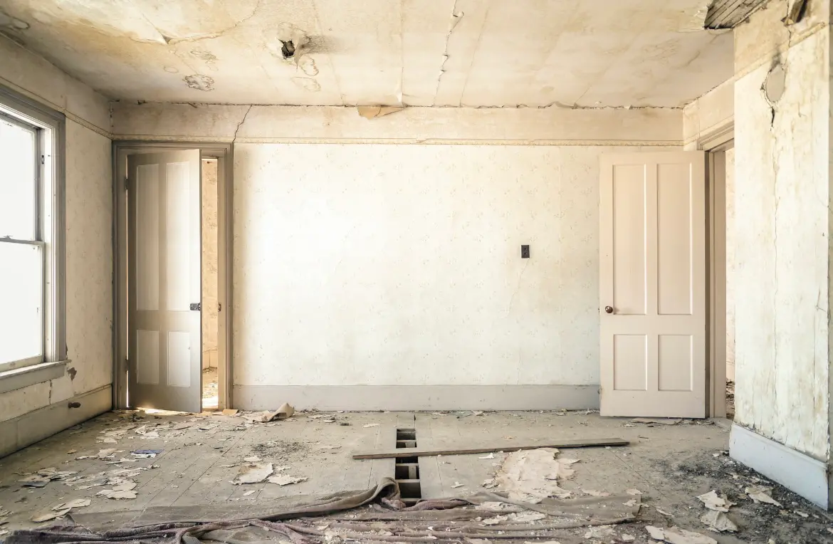 Waste disposal crew managing a cleanout project in Collegeville